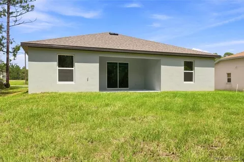 Exterior - 1474 E Cleveland St, Hernando, FL 34442 photo 3 of 6