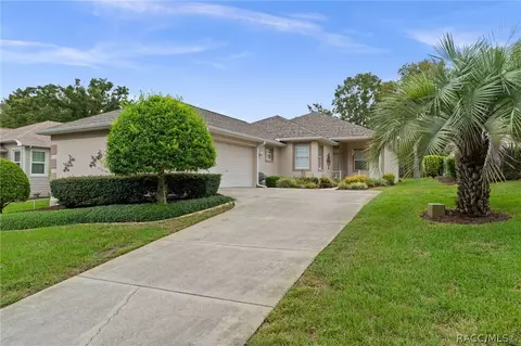 94 W Byrsonima Loop, Homosassa, FL 34446