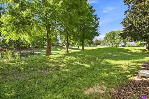 Exterior - 1660 W Spring Meadow Loop, Lecanto, FL 34461 photo 6 of 8