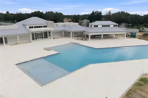 Exterior - 1660 W Spring Meadow Loop, Lecanto, FL 34461 photo 8 of 8