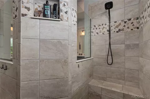 Bath - 1165 W Pointer Loop, Hernando, FL 34442 photo 6 of 7