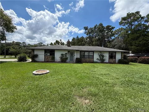 6110 W Cheryl Ln, Homosassa, FL 34446