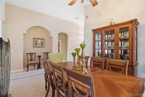 Dining - 1901 N Gibson Pt, Hernando, FL 34442 photo 2 of 7
