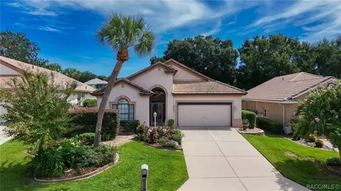 Exterior - 1901 N Gibson Pt, Hernando, FL 34442 photo 7 of 24