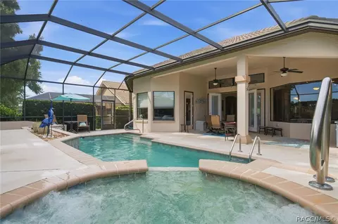 Exterior - 1901 N Gibson Pt, Hernando, FL 34442 photo 14 of 24