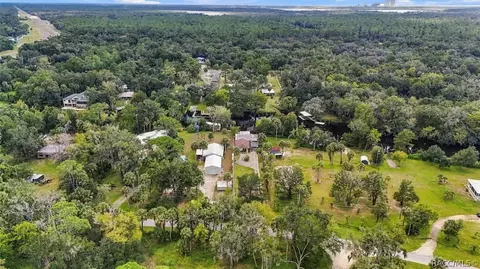 View/Area - 360 S Inglis Ave, Inglis, FL 34449 photo 5 of 5