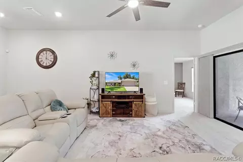 Living - 2651 E Maidstone Ct, Hernando, FL 34442 photo 2 of 2