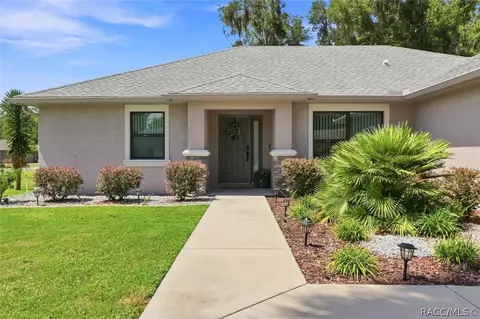 Exterior - 2651 E Maidstone Ct, Hernando, FL 34442 photo 3 of 7