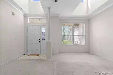 Living - 3671 E Arbor Lakes Dr, Hernando, FL 34442 photo 4 of 10