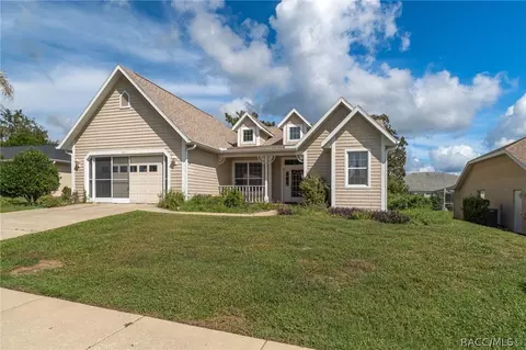 Exterior - 3671 E Arbor Lakes Dr, Hernando, FL 34442 photo 9 of 24