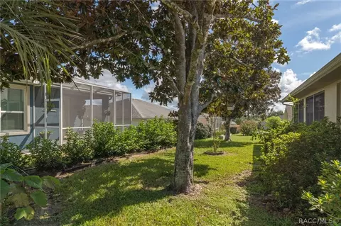 Exterior - 3671 E Arbor Lakes Dr, Hernando, FL 34442 photo 7 of 24