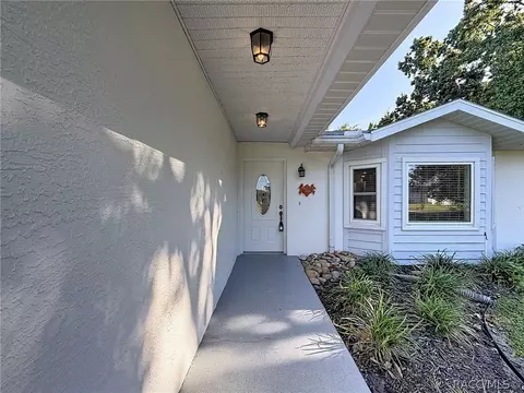 Exterior - 680 E Connecticut Ln, Hernando, FL 34442 photo 25 of 26