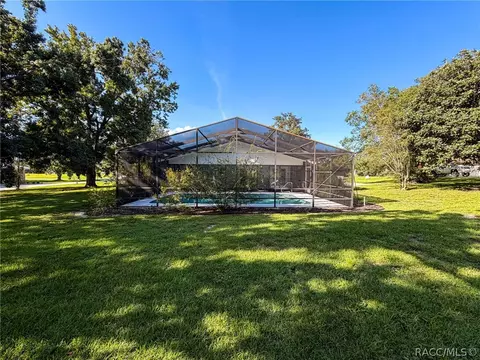 Exterior - 680 E Connecticut Ln, Hernando, FL 34442 photo 6 of 26