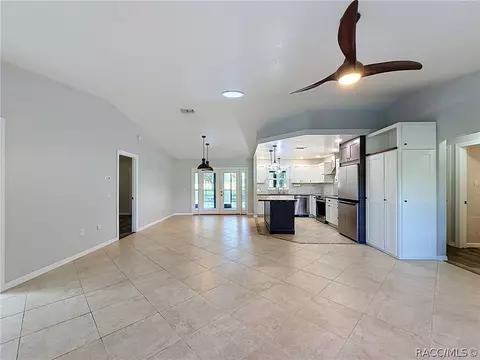 Living - 680 E Connecticut Ln, Hernando, FL 34442 photo 8 of 10