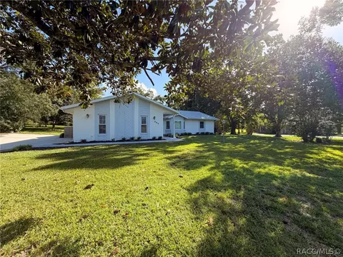 Exterior - 680 E Connecticut Ln, Hernando, FL 34442 photo 23 of 26