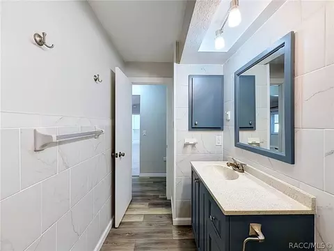 Bath - 680 E Connecticut Ln, Hernando, FL 34442 photo 10 of 10