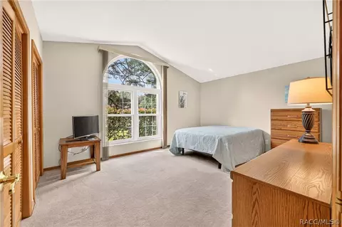Bedroom - 685 E Liberty St, Hernando, FL 34442 photo 4 of 8