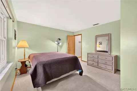Bedroom - 685 E Liberty St, Hernando, FL 34442 photo 8 of 8