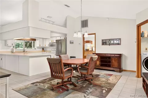 Dining - 685 E Liberty St, Hernando, FL 34442 photo 1 of 3