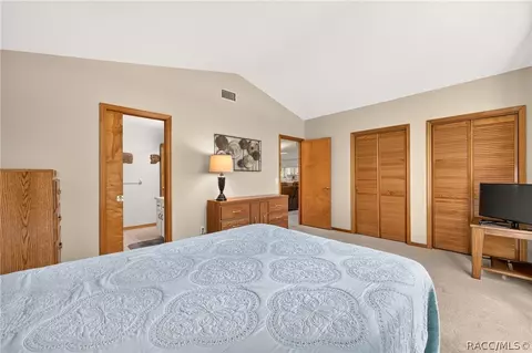 Bedroom - 685 E Liberty St, Hernando, FL 34442 photo 5 of 8