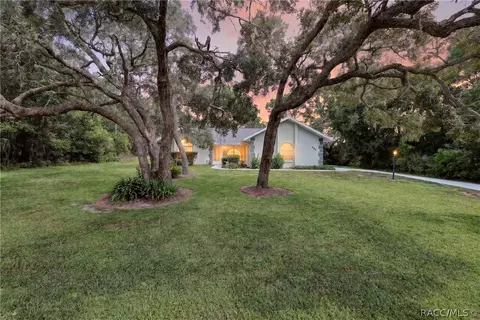 Exterior - 685 E Liberty St, Hernando, FL 34442 photo 9 of 9