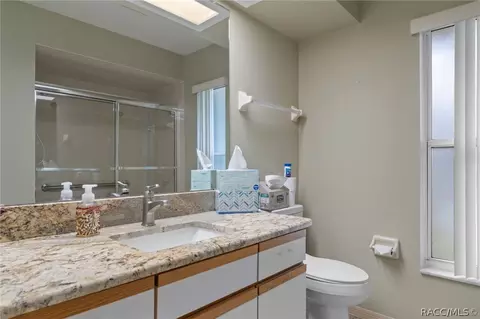 Bath - 3798 E Lake Todd Dr, Hernando, FL 34442 photo 1 of 5