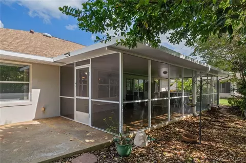 Exterior - 3798 E Lake Todd Dr, Hernando, FL 34442 photo 7 of 19