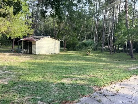 Exterior - 1671 E Amberjack Dr, Hernando, FL 34442 photo 20 of 36