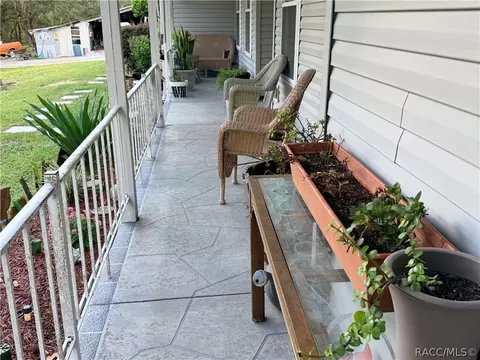 Exterior - 1671 E Amberjack Dr, Hernando, FL 34442 photo 11 of 36