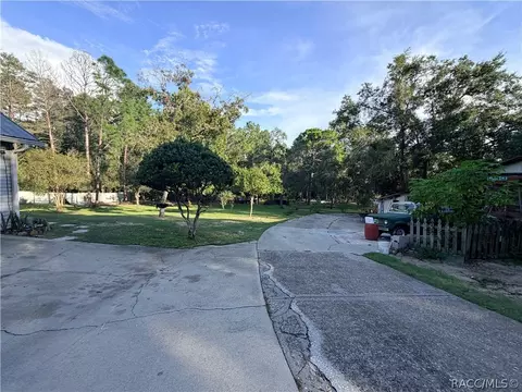 Exterior - 1671 E Amberjack Dr, Hernando, FL 34442 photo 31 of 36