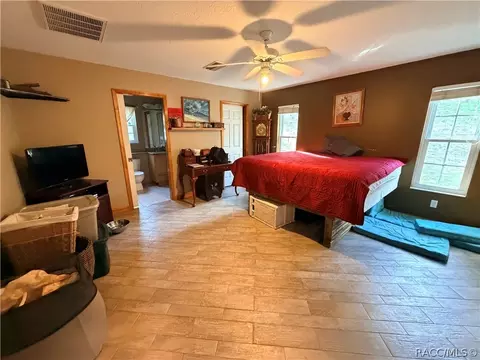 Bedroom - 1671 E Amberjack Dr, Hernando, FL 34442 photo 4 of 5