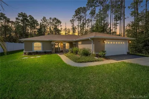 2676 W Gifford Ln, Citrus Springs, FL 34433
