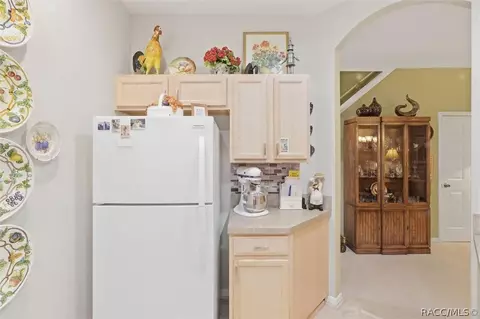 Kitchen - 1708 W Spring Meadow Loop, Lecanto, FL 34461 photo 5 of 6