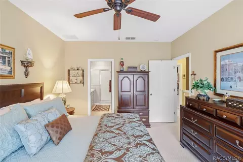 Bedroom - 1708 W Spring Meadow Loop, Lecanto, FL 34461 photo 2 of 3