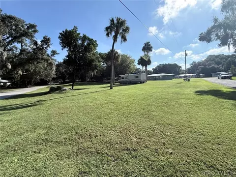 Exterior - 50 Risher Ave, Inglis, FL 34449 photo 10 of 11