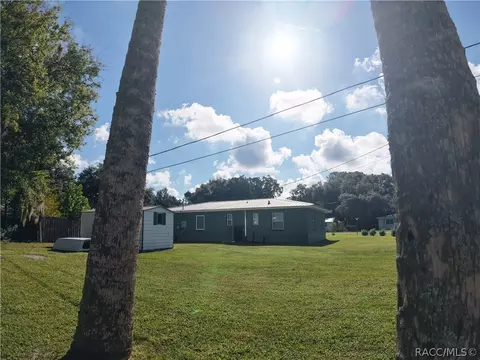 Exterior - 50 Risher Ave, Inglis, FL 34449 photo 6 of 11
