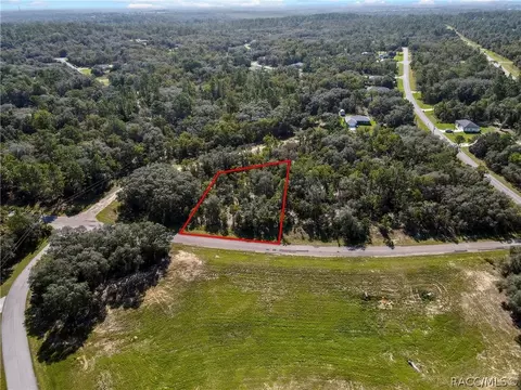 6395 N Compass Way, Citrus Springs, FL 34434