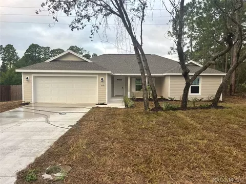 9328 N Cortlandt Dr, Dunnellon, FL 34434