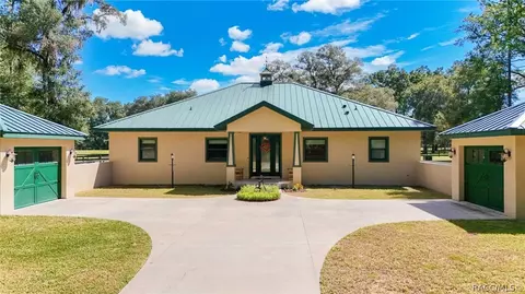 Exterior - 3 Carry Back Rd, Ocala, FL 34482 photo 4 of 24