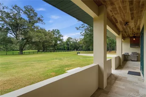 Exterior - 3 Carry Back Rd, Ocala, FL 34482 photo 7 of 24