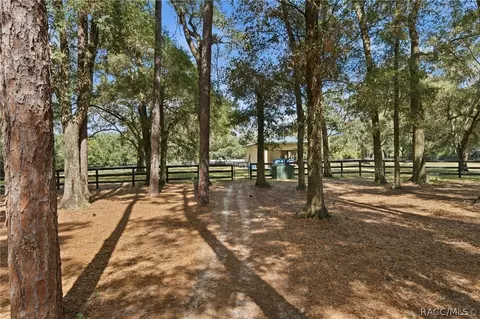Exterior - 3 Carry Back Rd, Ocala, FL 34482 photo 15 of 24