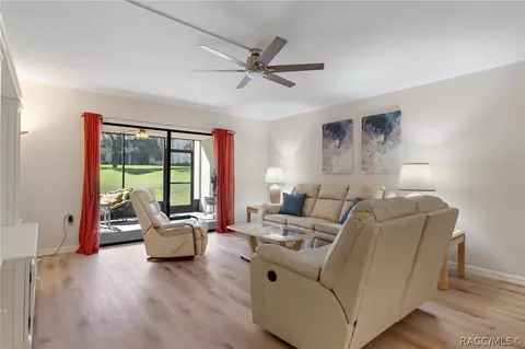 Living - 340 E Glassboro Ct #4B, Hernando, FL 34442 photo 3 of 3