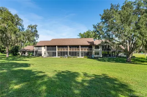 Exterior - 340 E Glassboro Ct #4B, Hernando, FL 34442 photo 7 of 13