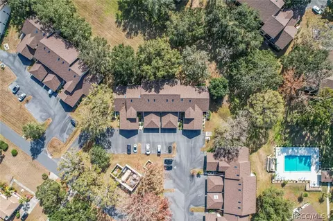 View/Area - 340 E Glassboro Ct #4B, Hernando, FL 34442 photo 7 of 9