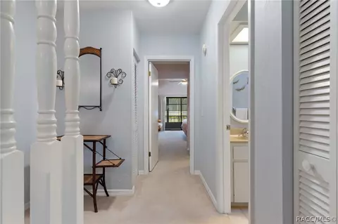 Entry Way - 340 E Glassboro Ct #4B, Hernando, FL 34442 photo 2 of 4
