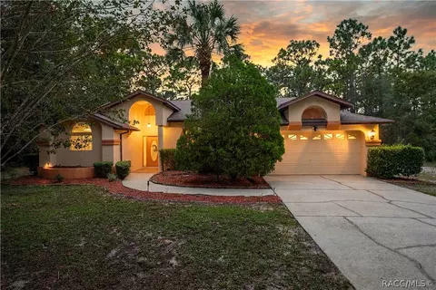 4622 N Pink Poppy Dr, Beverly Hills, FL 34465