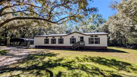 6554 W Appomattox Ln, Homosassa, FL 34448