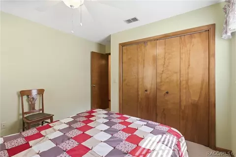 Bedroom - 32 Palm Circle Dr, Inglis, FL 34449 photo 4 of 7