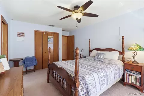 Bedroom - 32 Palm Circle Dr, Inglis, FL 34449 photo 3 of 7