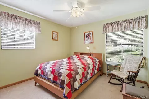 Bedroom - 32 Palm Circle Dr, Inglis, FL 34449 photo 5 of 7
